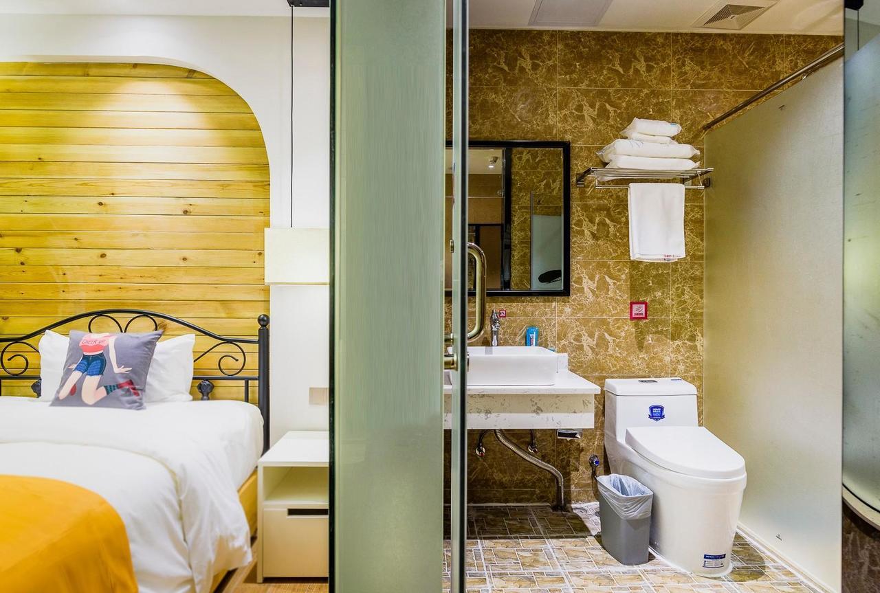Pai Hotel Yuxi Tonghai Экстерьер фото